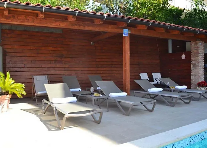 Miranda Appartement Lopar